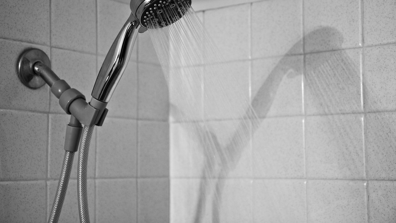 Running tap water close up